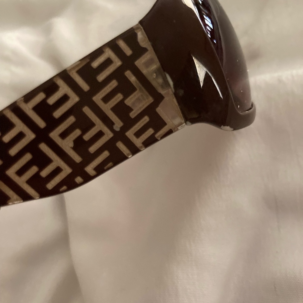 Auth vintage Fendi women’s sunglasses SXO702 - Picture 3 of 13